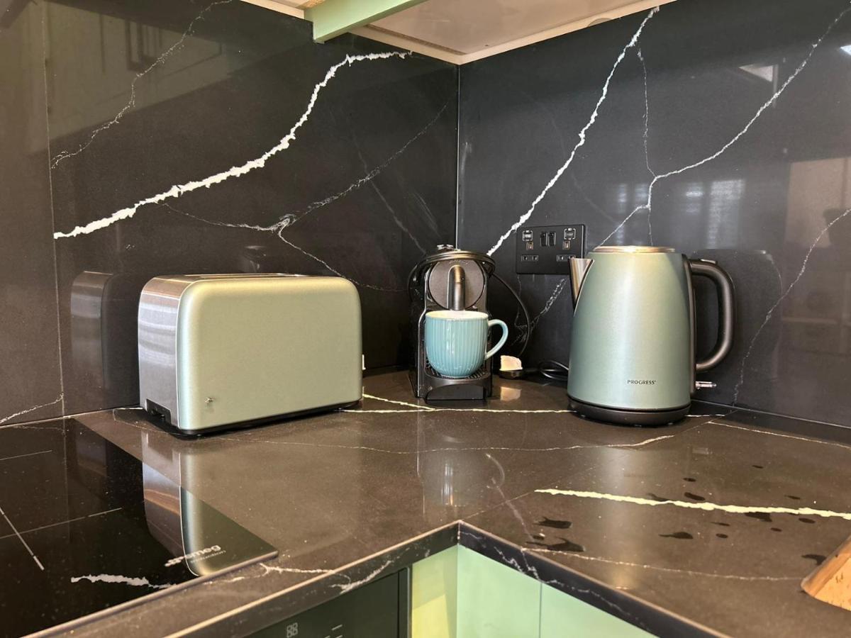 Earl'S Court Luxe Apartment Лондон Екстер'єр фото