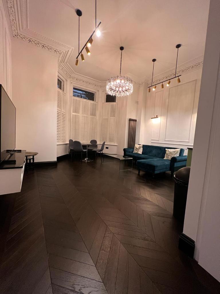 Earl'S Court Luxe Apartment Лондон Екстер'єр фото